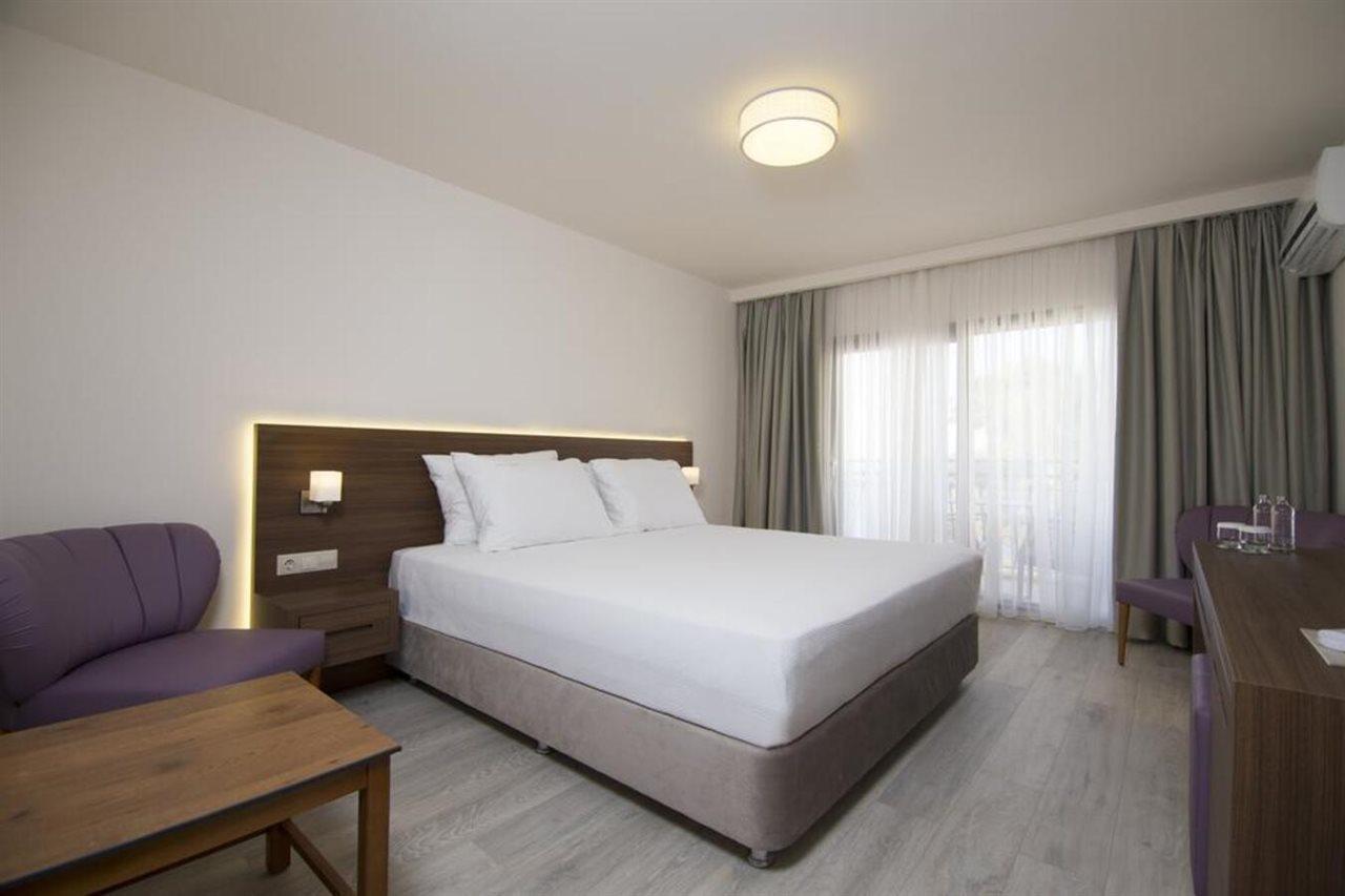 Neopol Hotel Κουσάντασι Εξωτερικό φωτογραφία