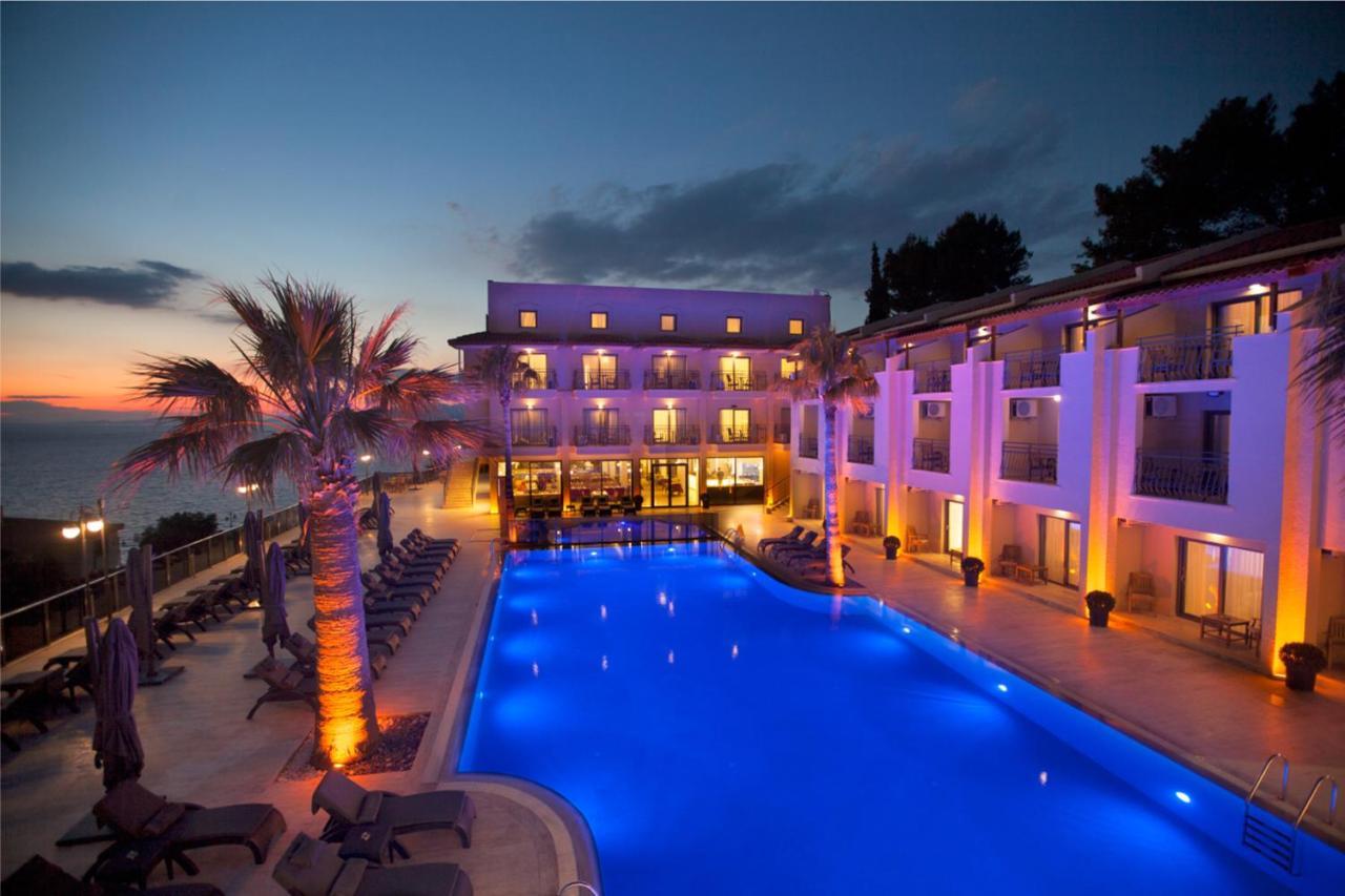 Neopol Hotel Κουσάντασι Εξωτερικό φωτογραφία