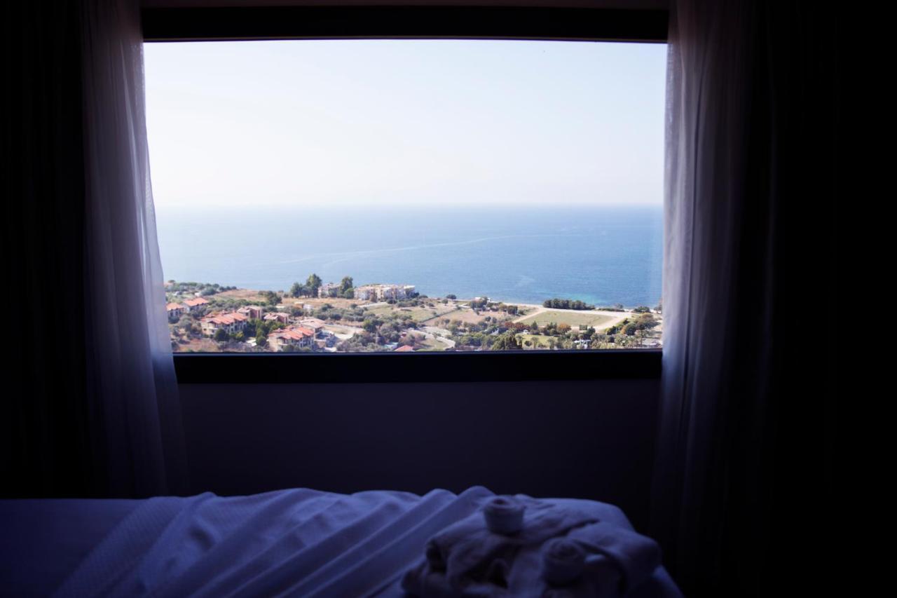 Neopol Hotel Κουσάντασι Εξωτερικό φωτογραφία
