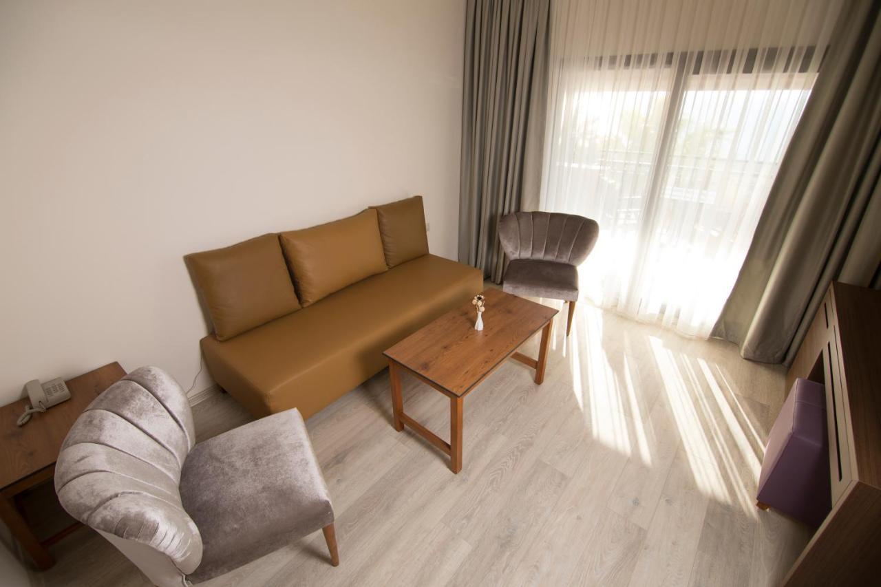 Neopol Hotel Κουσάντασι Εξωτερικό φωτογραφία