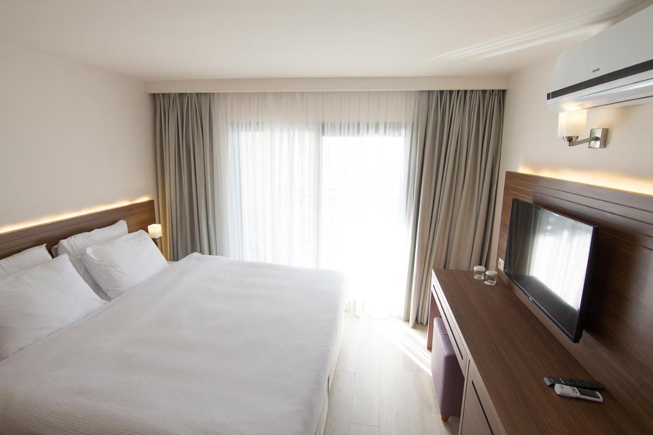 Neopol Hotel Κουσάντασι Εξωτερικό φωτογραφία
