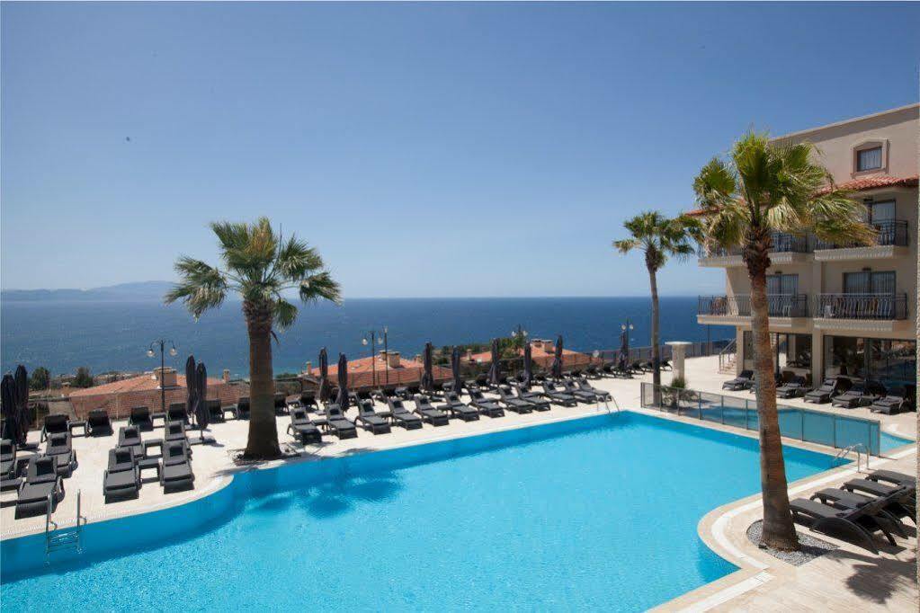 Neopol Hotel Κουσάντασι Εξωτερικό φωτογραφία