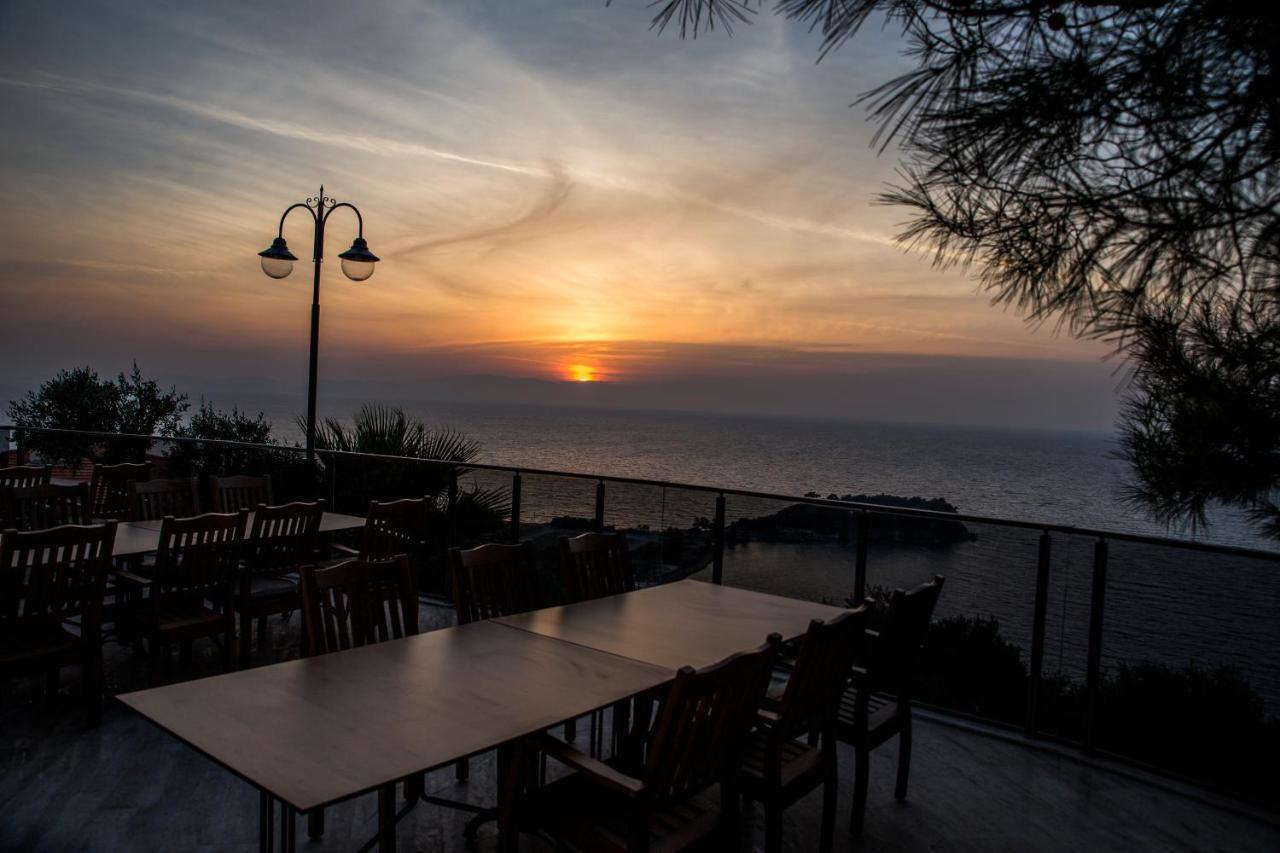 Neopol Hotel Κουσάντασι Εξωτερικό φωτογραφία